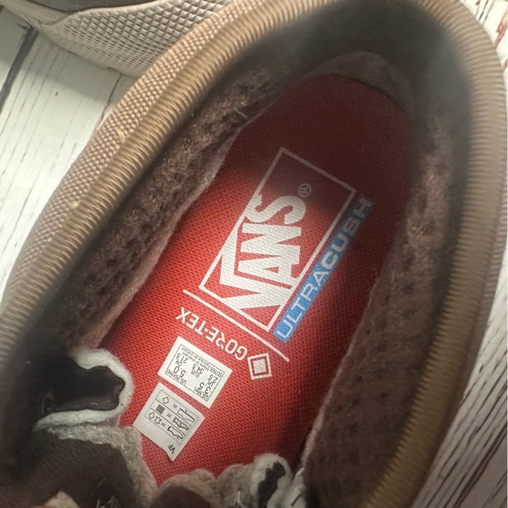 NWT! VANS MTE Half Cab Gore-Tex Shoes - Picture 9 of 16